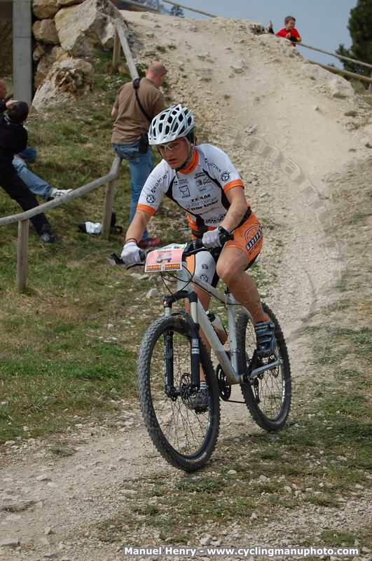 064_2-Vanessa Tempcke